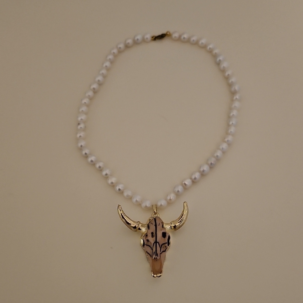 Pearl Necklace With Gold Plated Longhorn Cattle Cow Skull Pendant Western